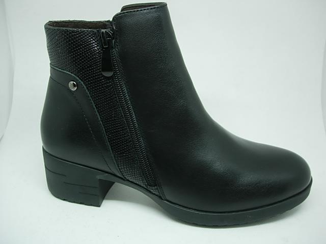 BOTAS SRA.