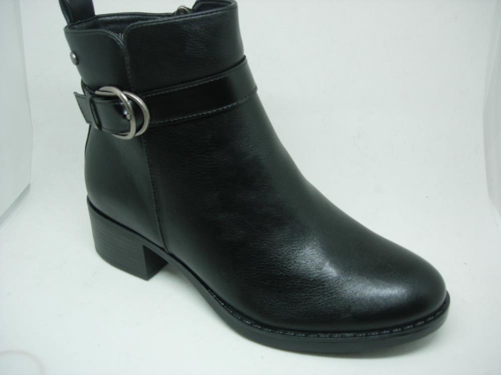 BOTAS SRA.