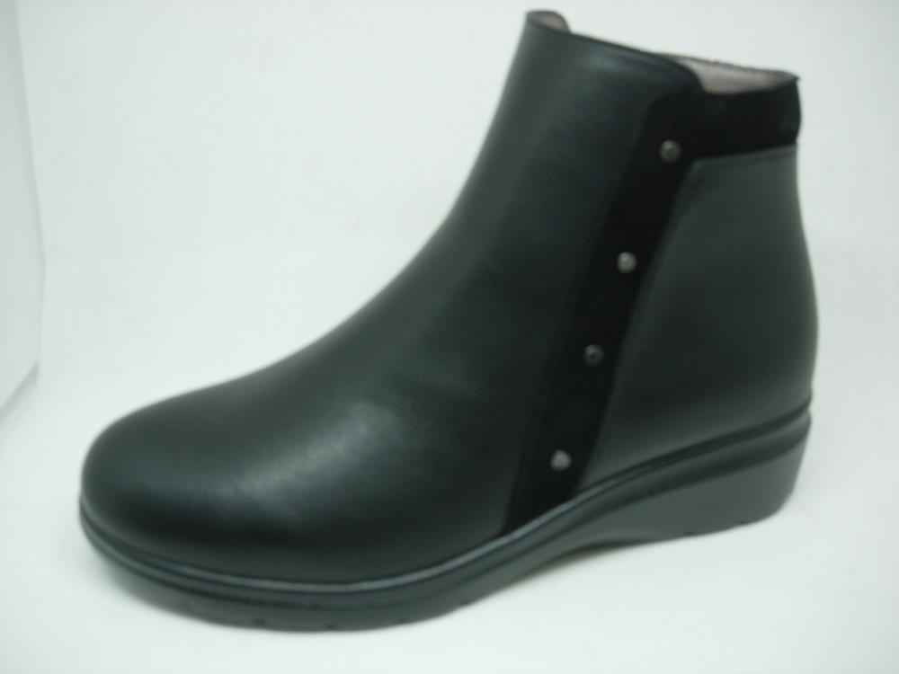 BOTAS SRA.